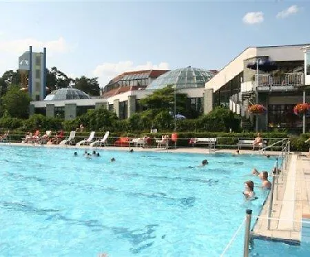 Отель Vital Westfalen Therme Wellness & 4*