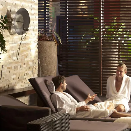 Vital Westfalen Therme Wellness & 4* Бад-Липпшпринге