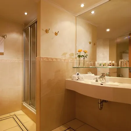 호텔 Vital Westfalen Therme Wellness & 바트리프스프린제