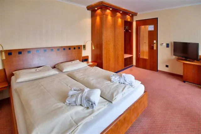 Отель Vital Westfalen Therme Wellness &