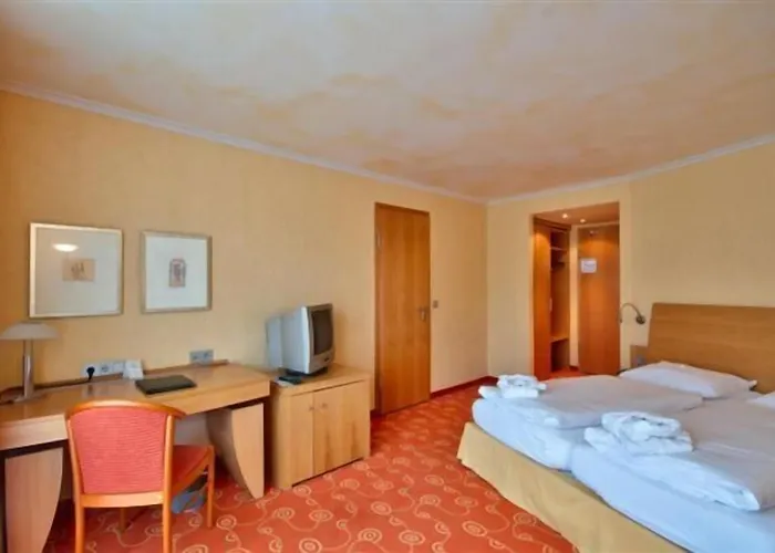 Отель Vital Westfalen Therme Wellness &